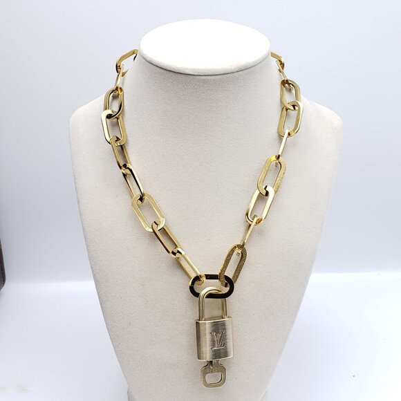 Authentic Louis Vuitton GoldPadlock w/Unbranded Stainless Steel Paper Clip Chain - Picture 2 of 13